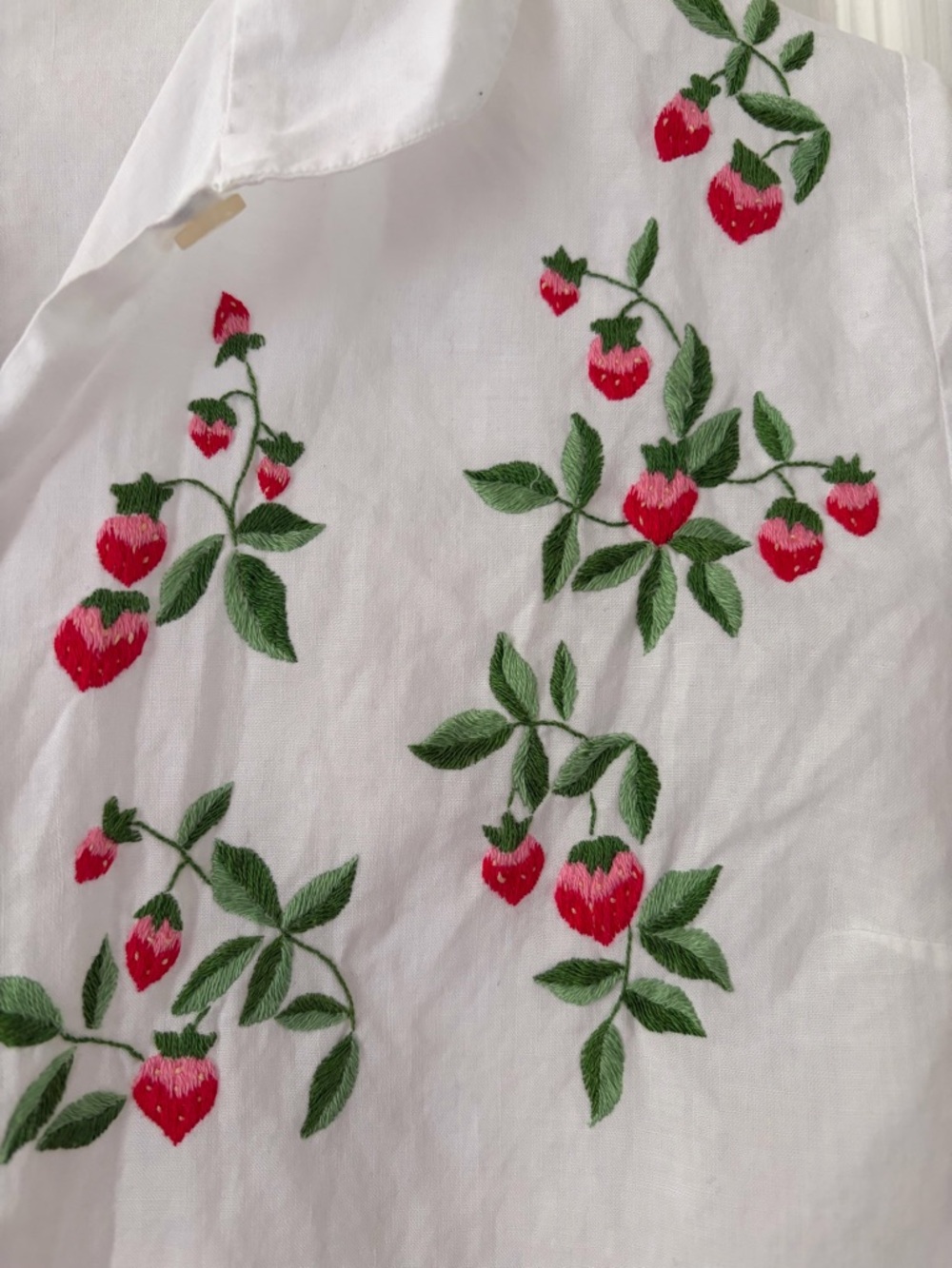White Button-Up Blouse with Red Strawberry Embroidery - Picture 3 of 7